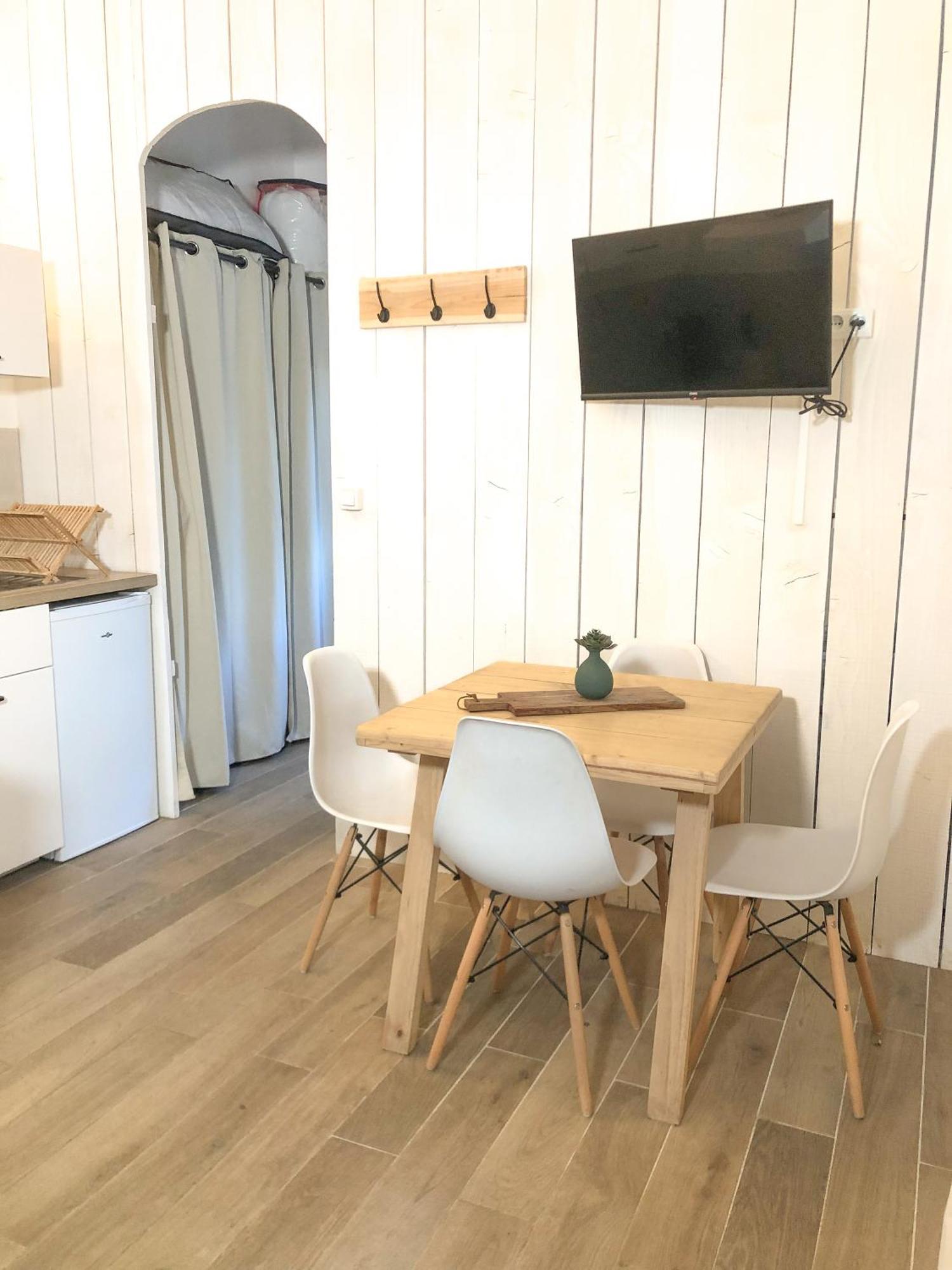Le Du Coutach Apartment *